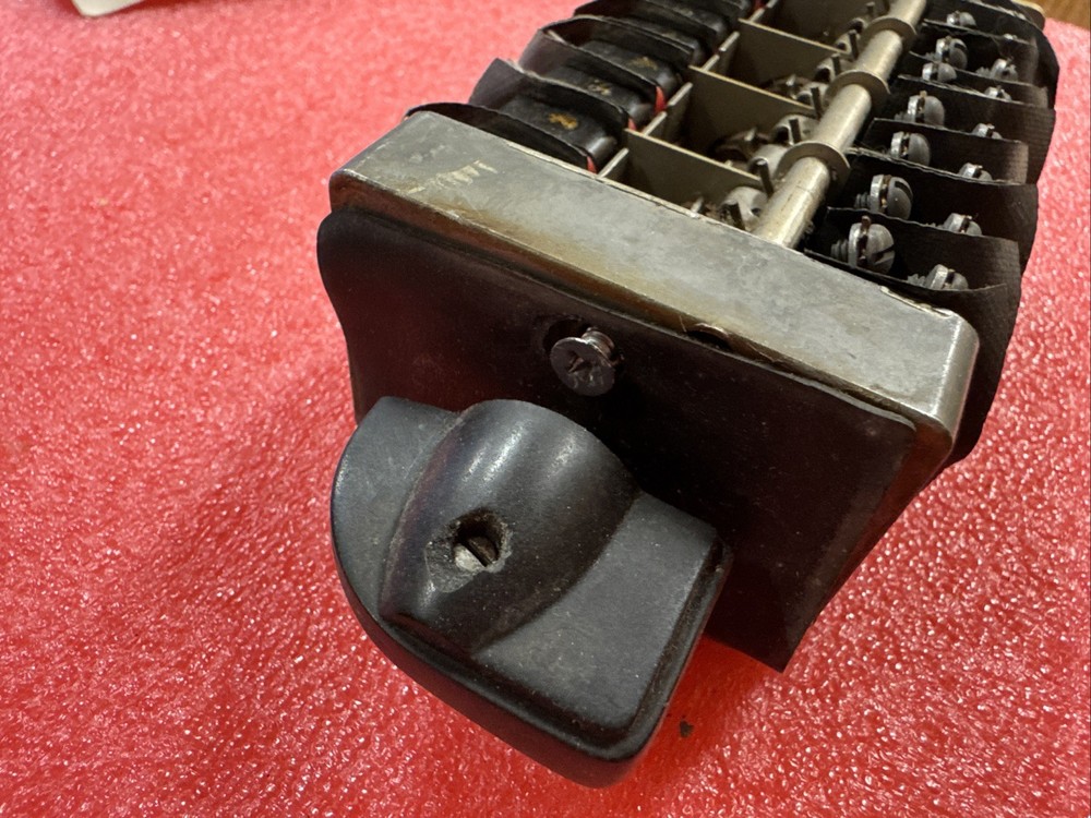 Micro Switch 20AS4 Rotary Cam Switch Aircraft Switch yb1