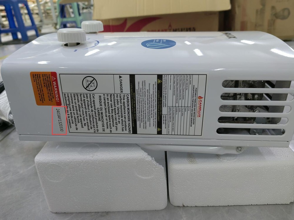 5L Portable Water Heater CAMPLUX Tankless Water Heater Propane Outdoor OPEN BOX