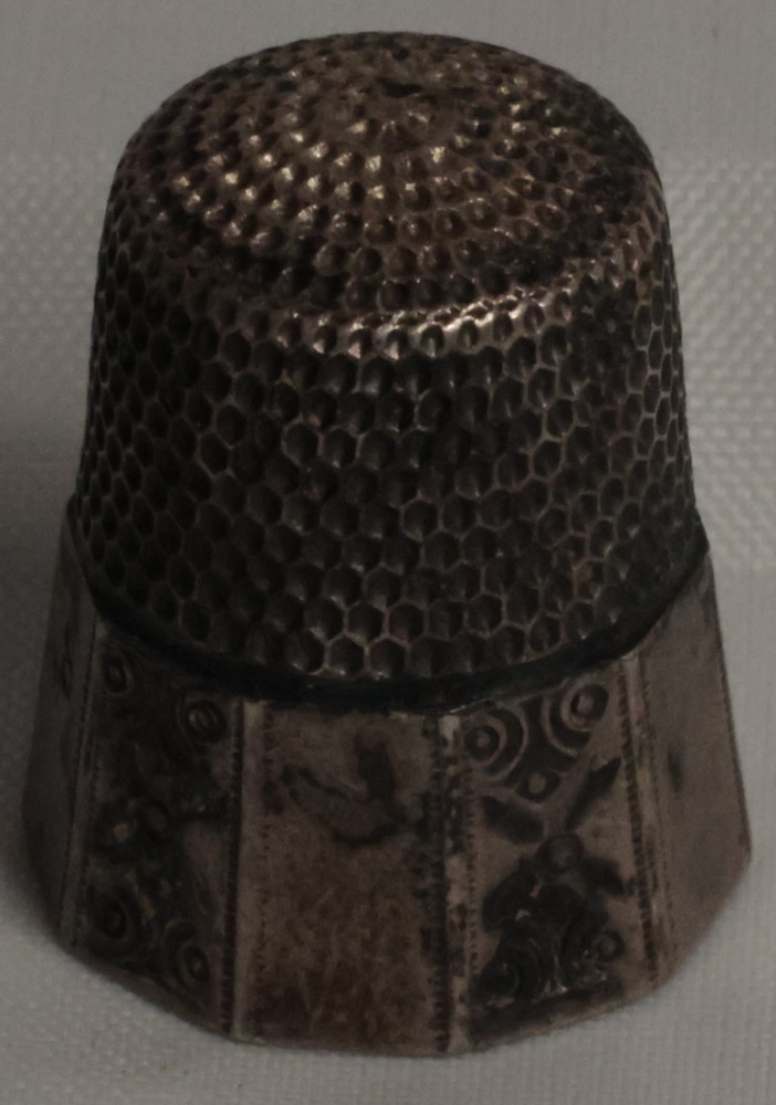 Vintage Sterling Silver Thimble Size 8