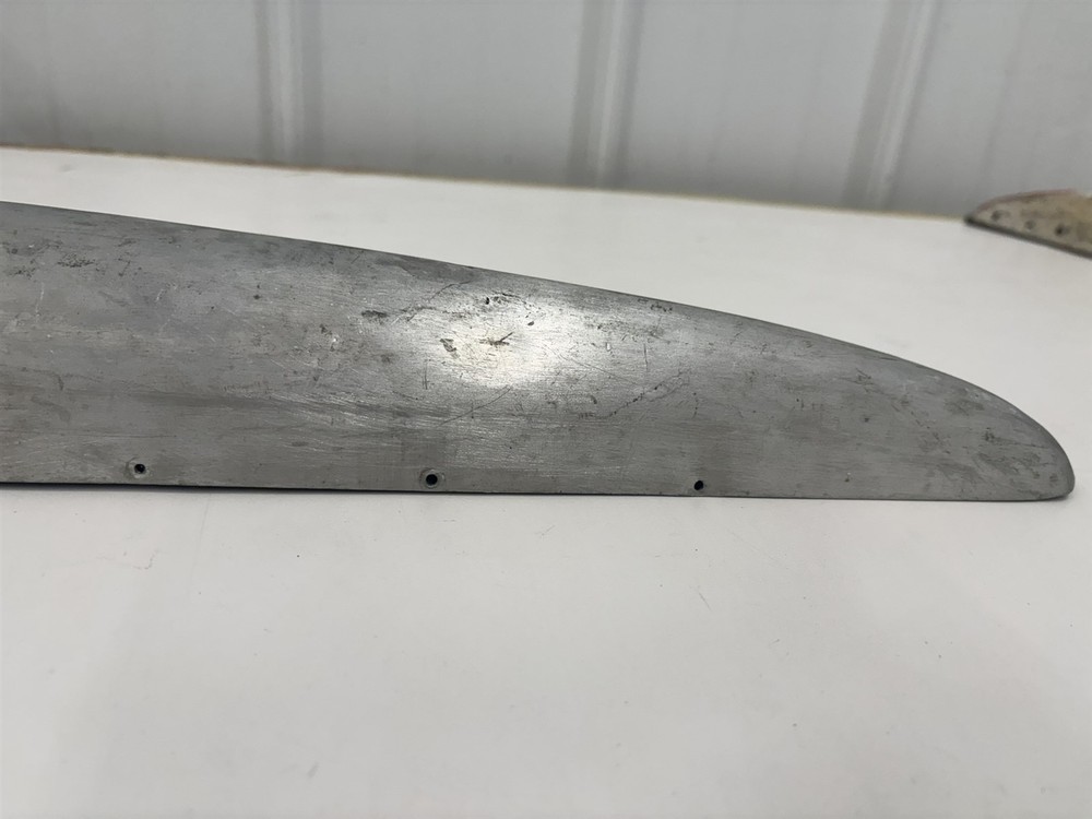 Luscombe Model 8 Left Wing Tip Bow 582208-2 Wingtip
