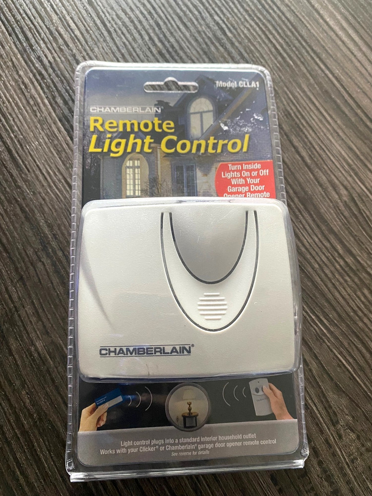 **NEW** Chamberlain Remote Light Control Model CLLA1