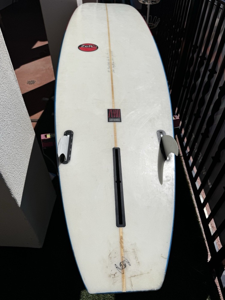 9'4" high pro surfboard 2+1
