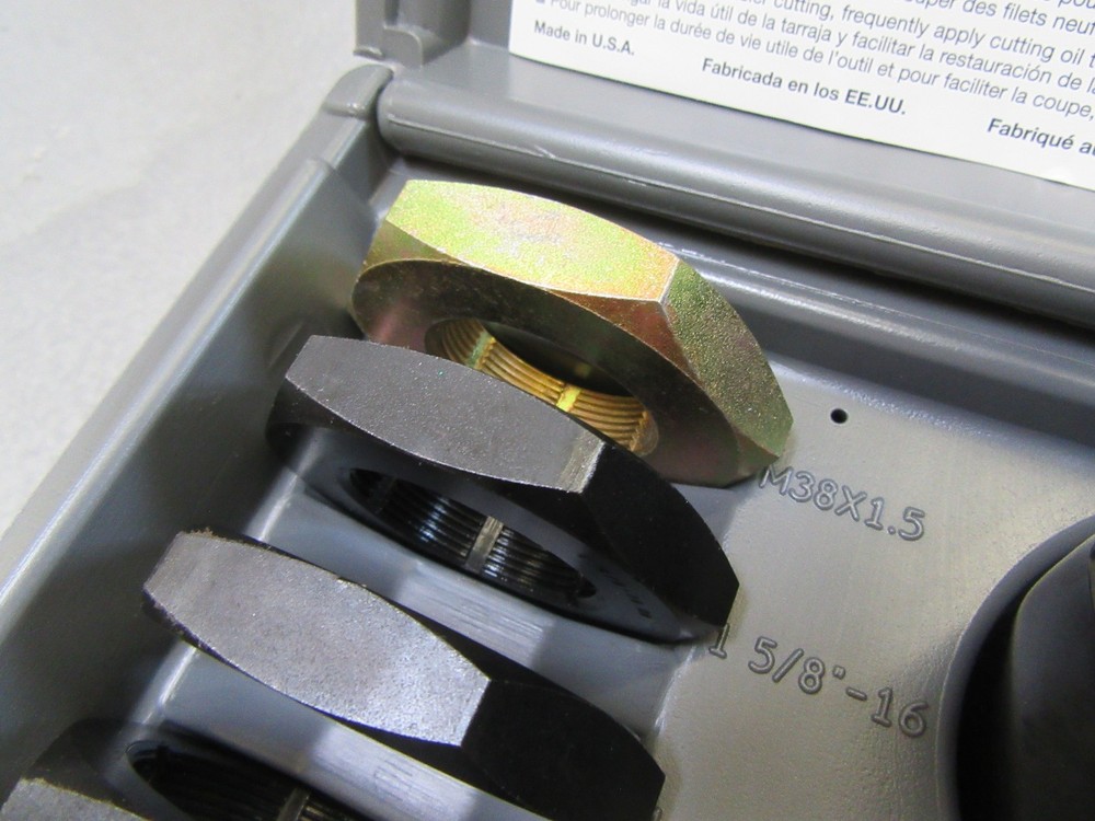 Lang Tools 2577 8 piece Floating Axle Housing Spindle Thread Restore Rethread