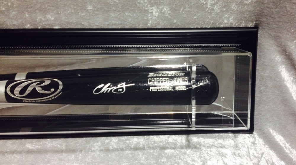 Premium Wall Mount Baseball Bat Display Case, Black frame with Mirror Back