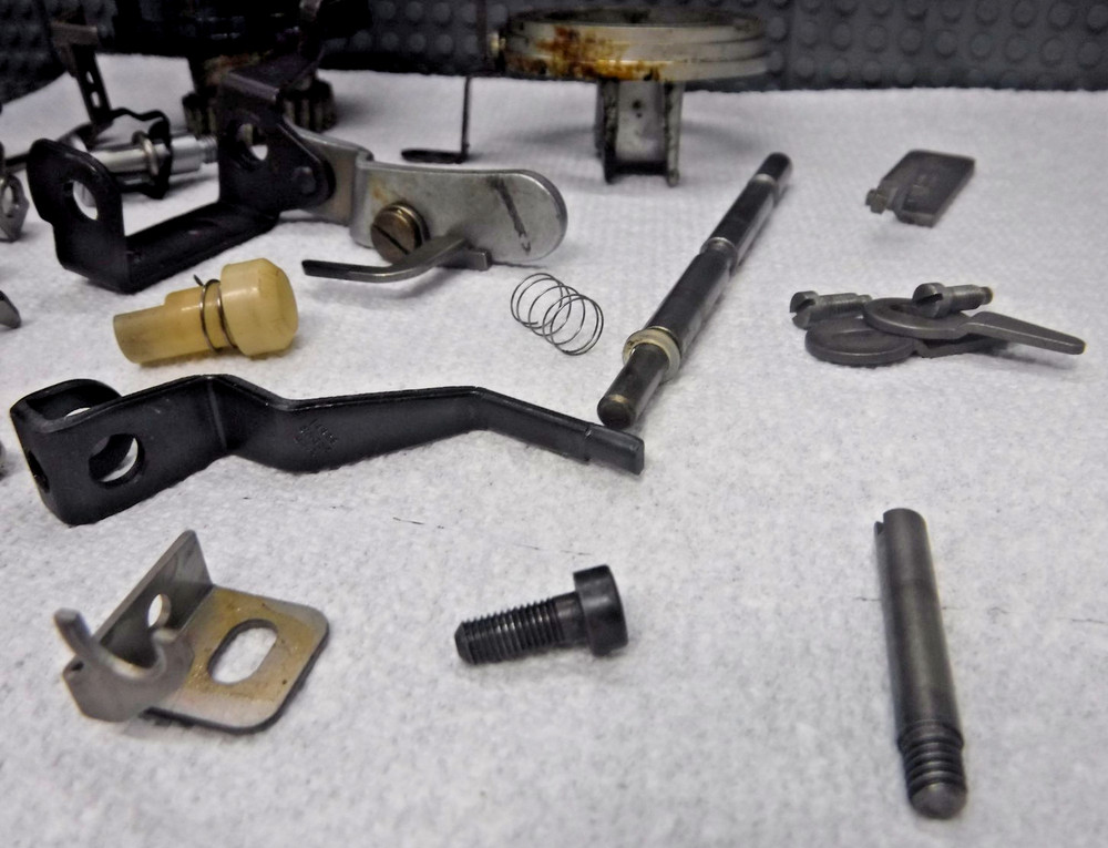 Singer 600E Sewing Machine Top Hat Cam Stack Assembly Vintage