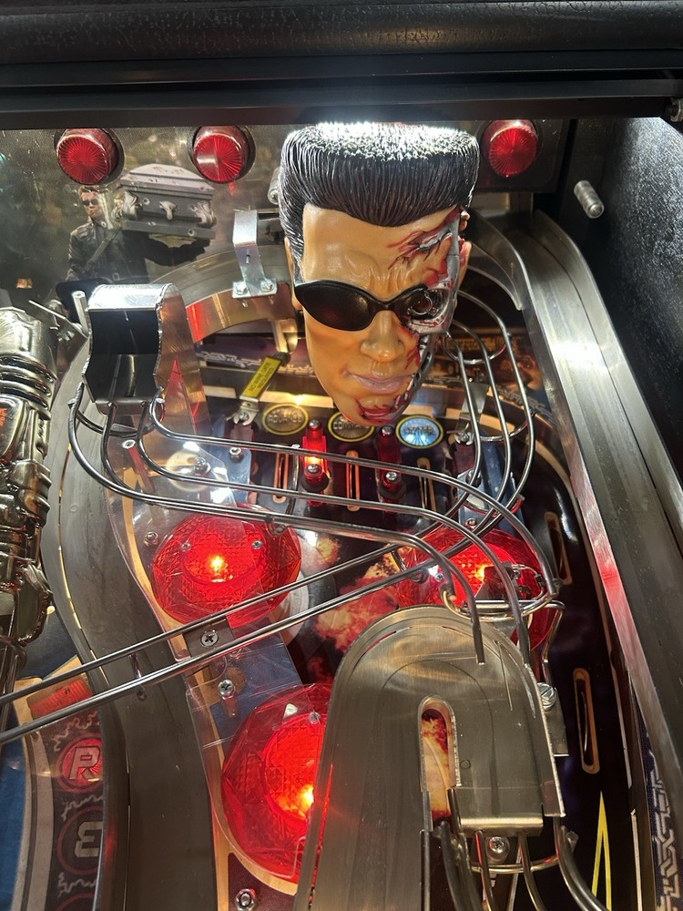 STERN TERMINATOR 3 PINBALL MACHINE ARNOLD!