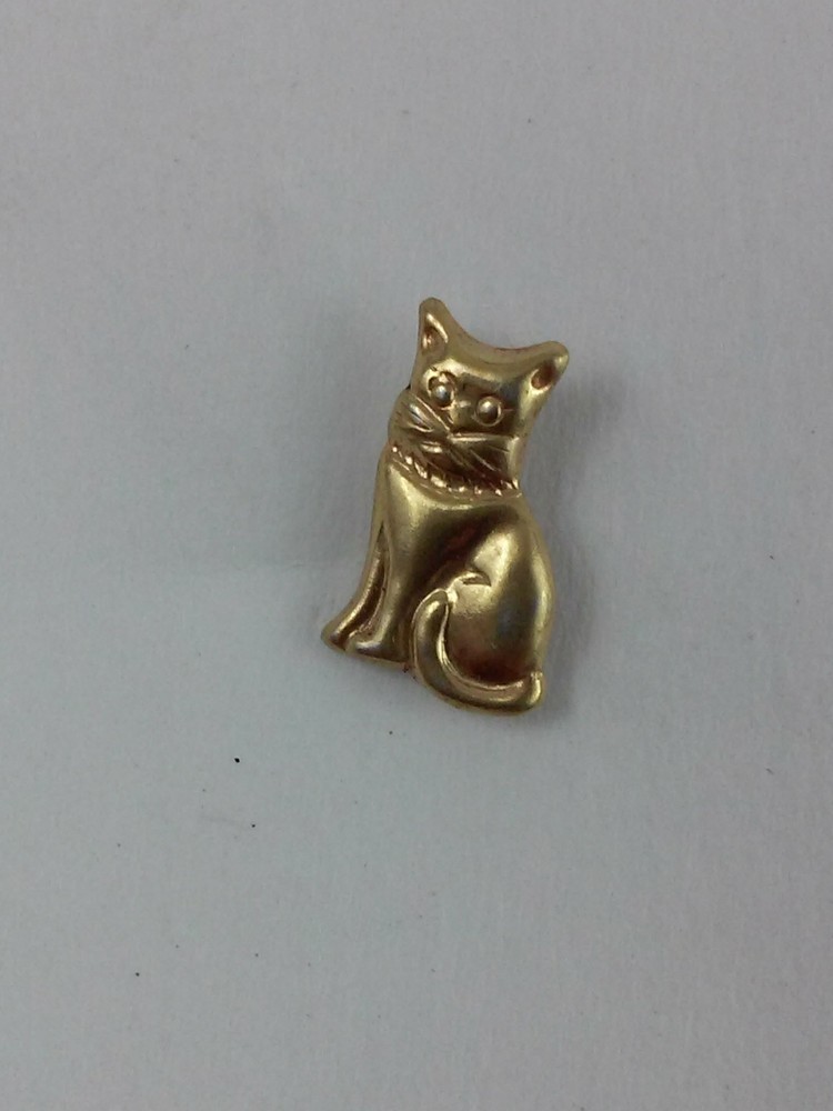 Gold Tone Cat Lapel Pin
