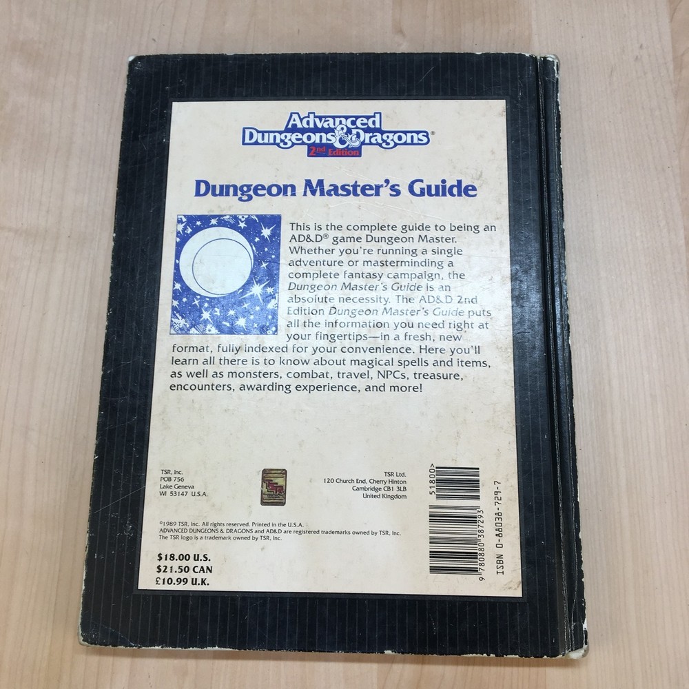Advanced Dungeons & Dragons 2nd Edition Dungeon Master's Guide + 2 Screens Ref