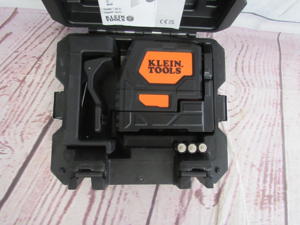 Klein Tools, 93LCLS, Self Leveling Cross Line Laser Level, with case