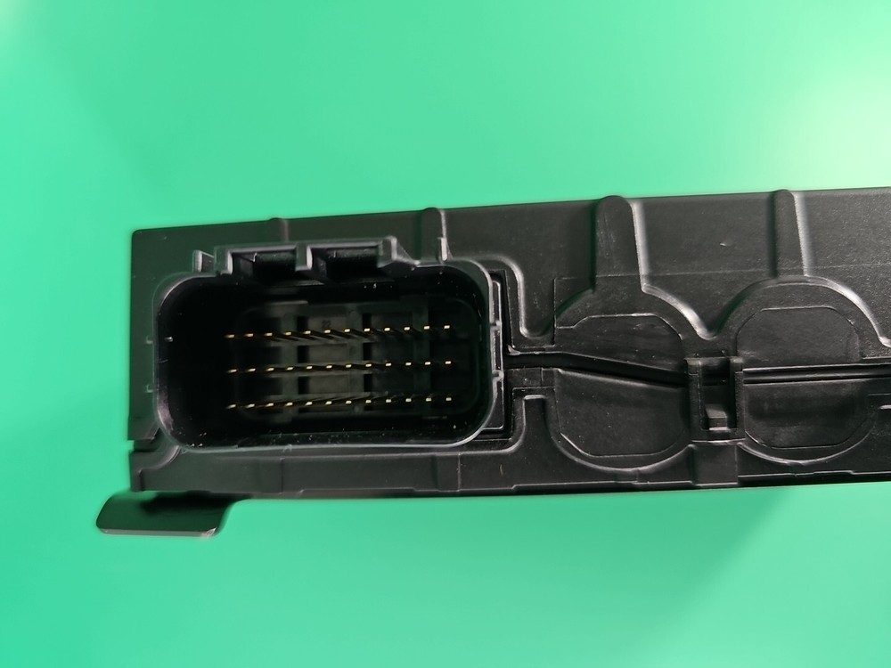 New OEM Cummins 5664192 DPF Module 5654061