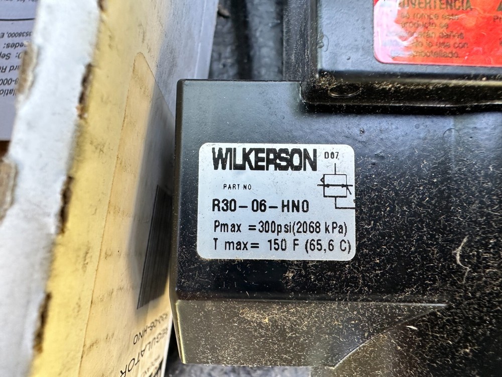 Wilkerson Regulator 3/4" R30-06-HNO