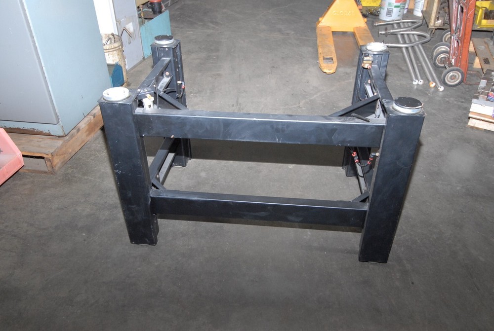 TMC Micro-G table stand model 63-542, Inv 46722