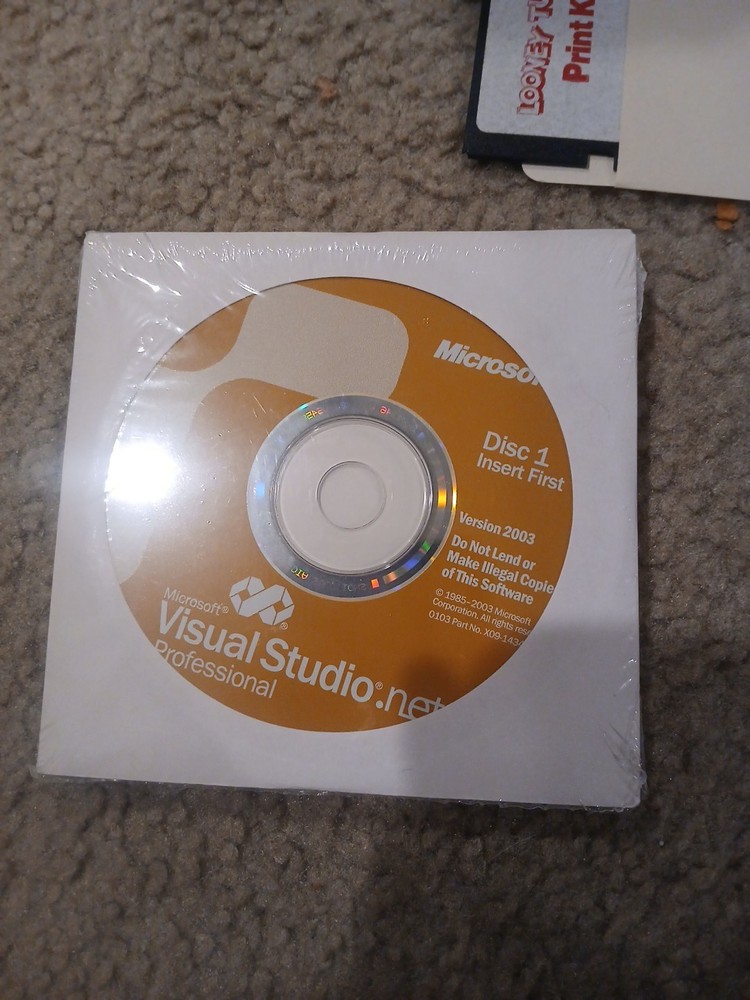 Microsoft Visual Studio .NET 2003 Professional Edition New/Sealed Never Used