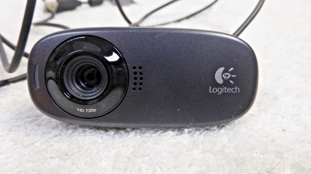 Logitech V-U0015/c310 HD Webcam - Black - Tested!