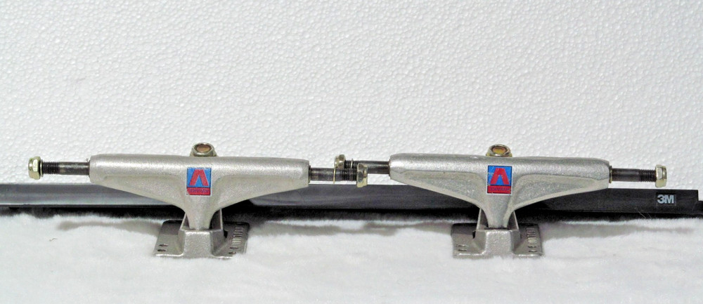 Venture Awake Trucks Used