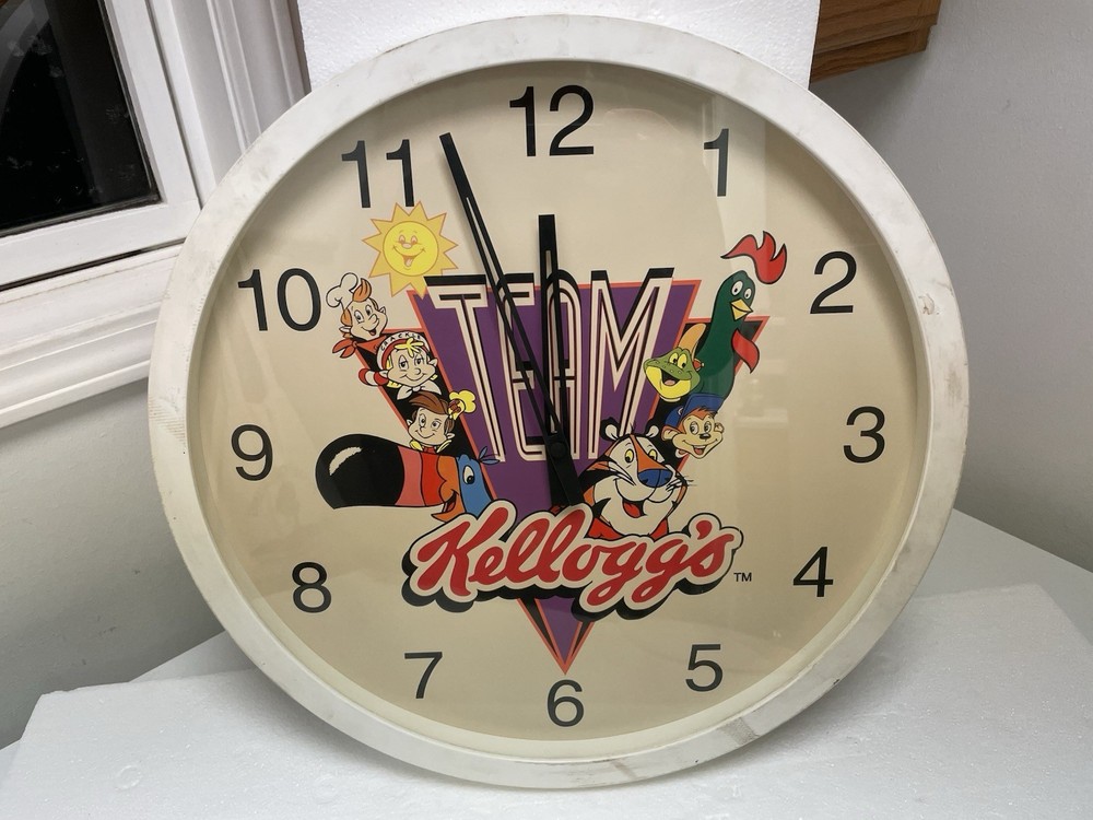 Kellogg’s 20” Wall Clock Team Kellogg’s Characters VTG 1990s Keeps Time Working
