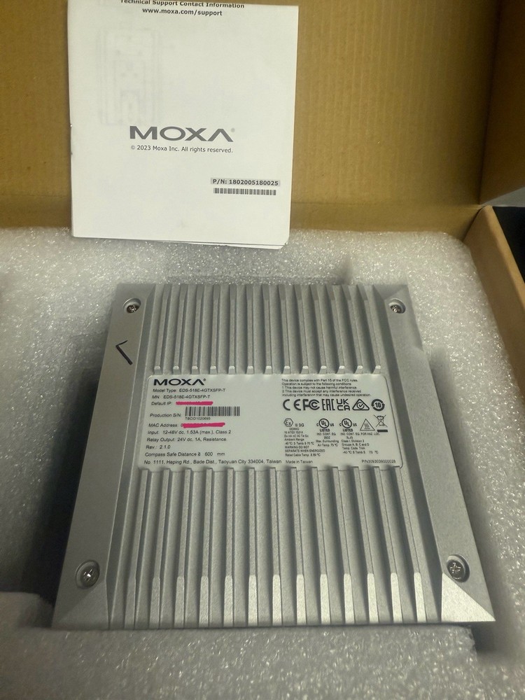 Moxa EtherDevice Switch EDS 518E 4GTXSFP-T V2.1.0 Switch