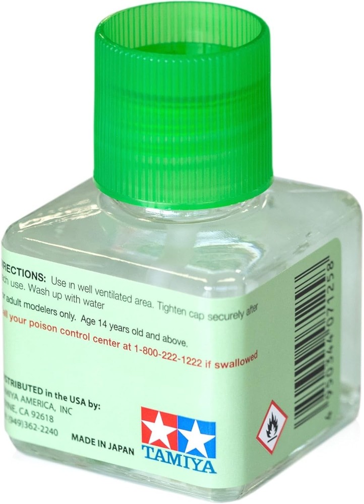 Extra Thin Plastic Cement Glue 40ml Fine Tip Bottle
