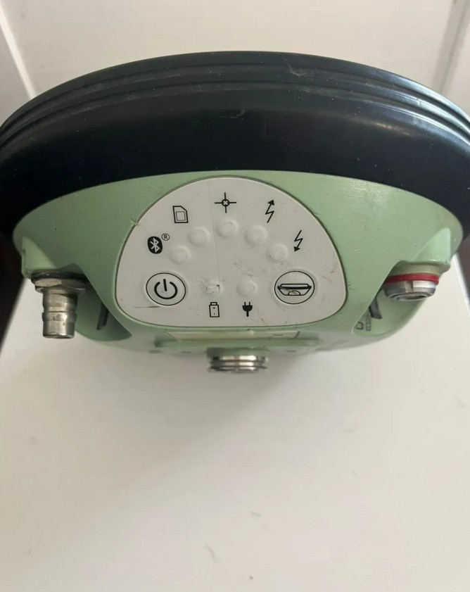 GS14 2G & UHF Performance SmartAntenna Leica Geosystems