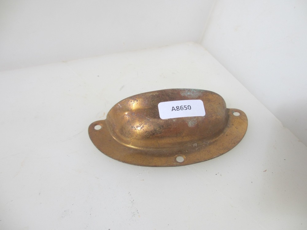 Vintage Brass Drawer Cup Handle Cupboard Pulls Shell Old Antique x1