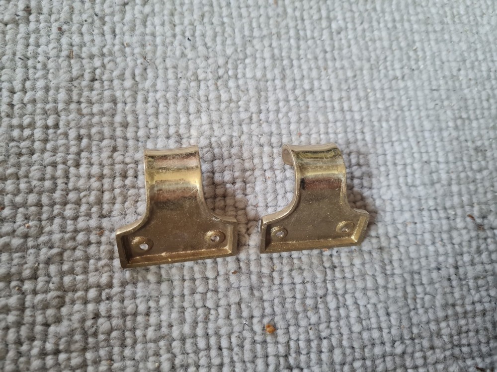 2 x Vintage Brass Sash Window handle pulls