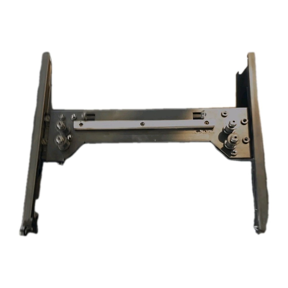 MakerBot Replicator Mini 5th Gen Compact 3D Printer - Part 1