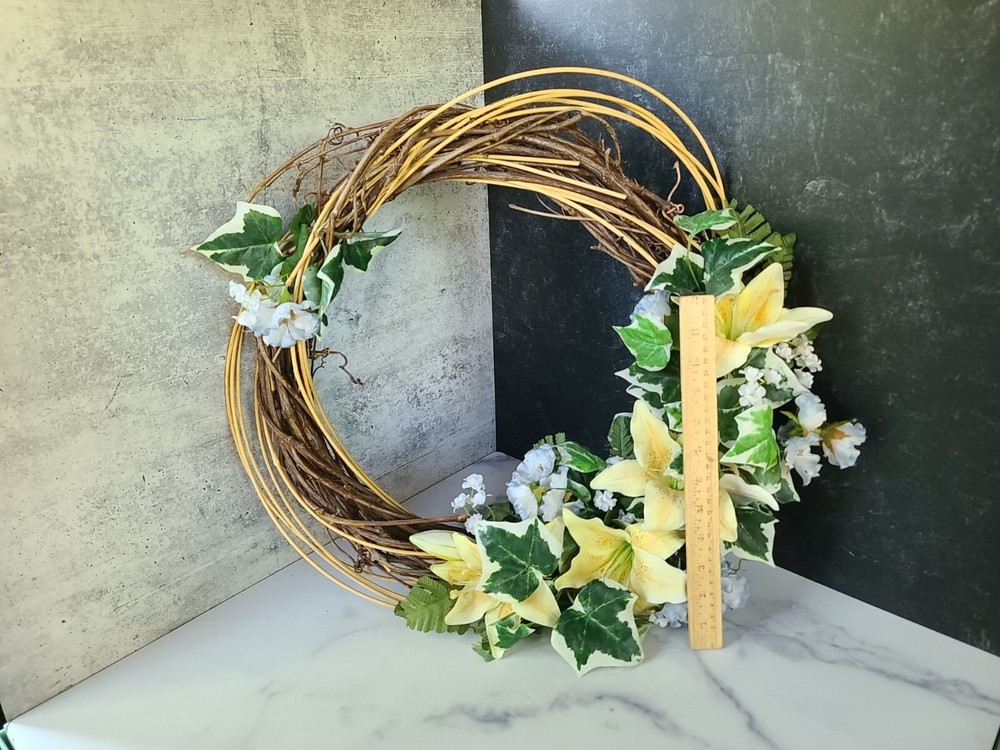 Vintage Spring Lily Wreath