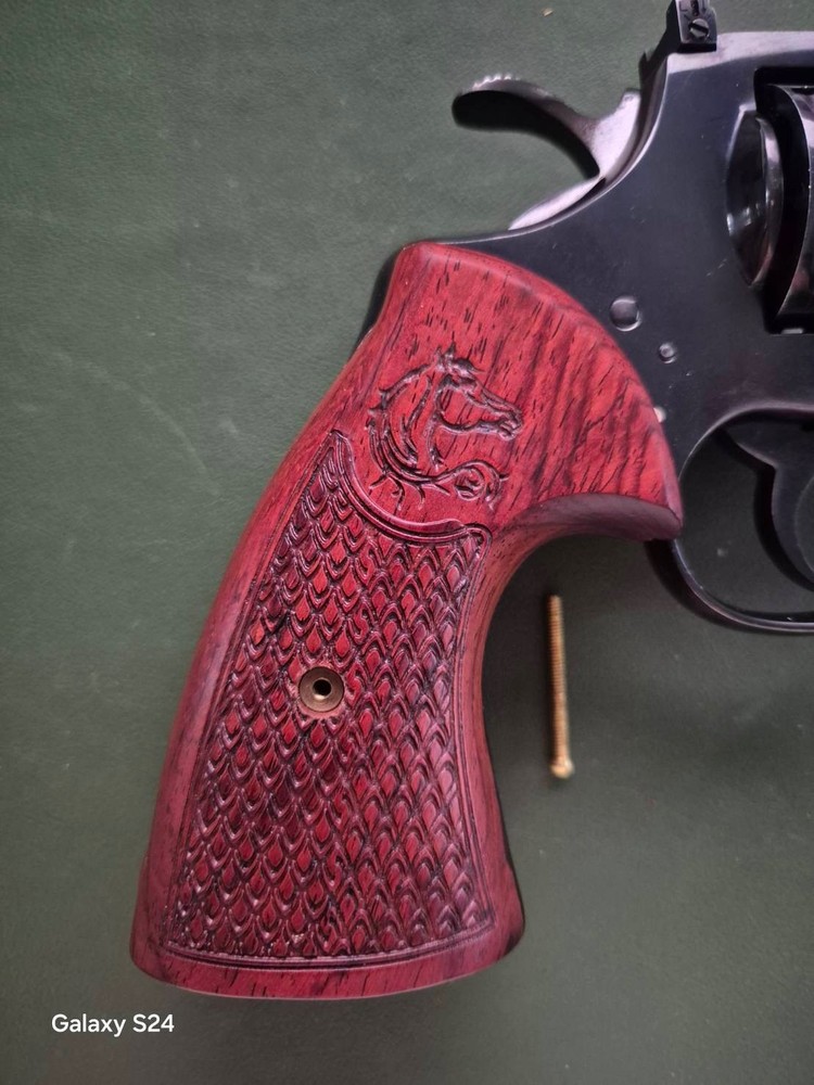 Colt Python grips Old or New E/I frame,Python re-designed 2020,Handmade Thailand