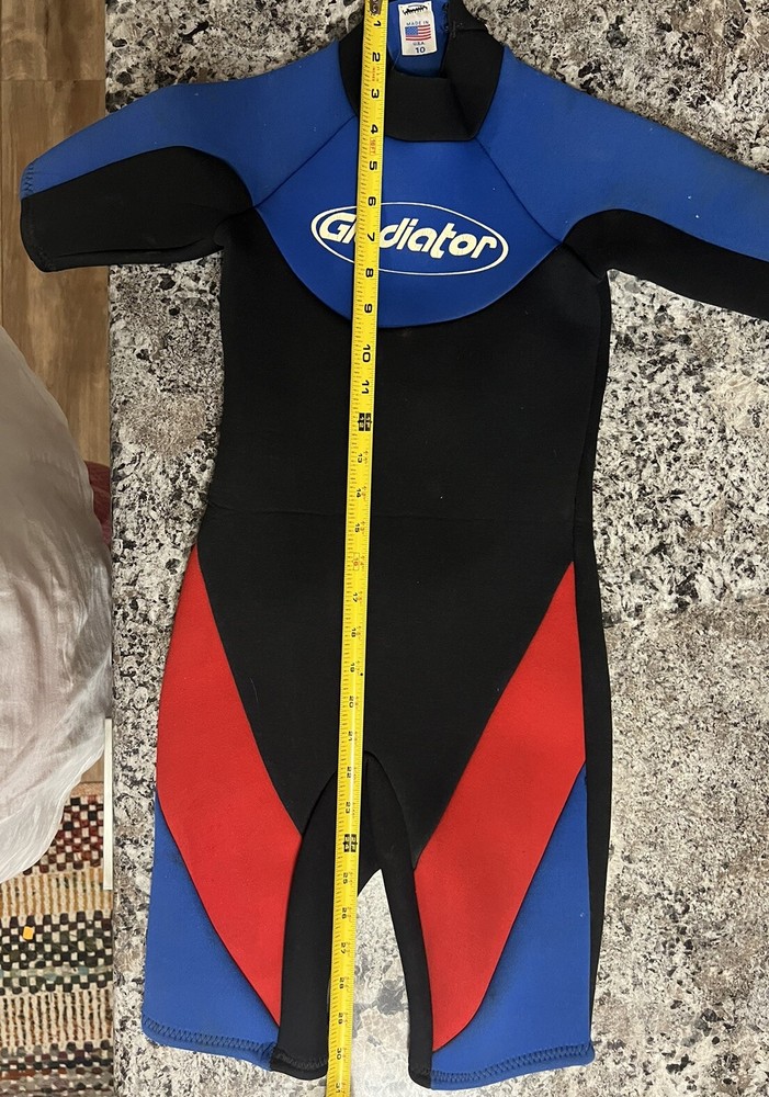 Gladiator Junior Shorty Wetsuit Size 10 Youth