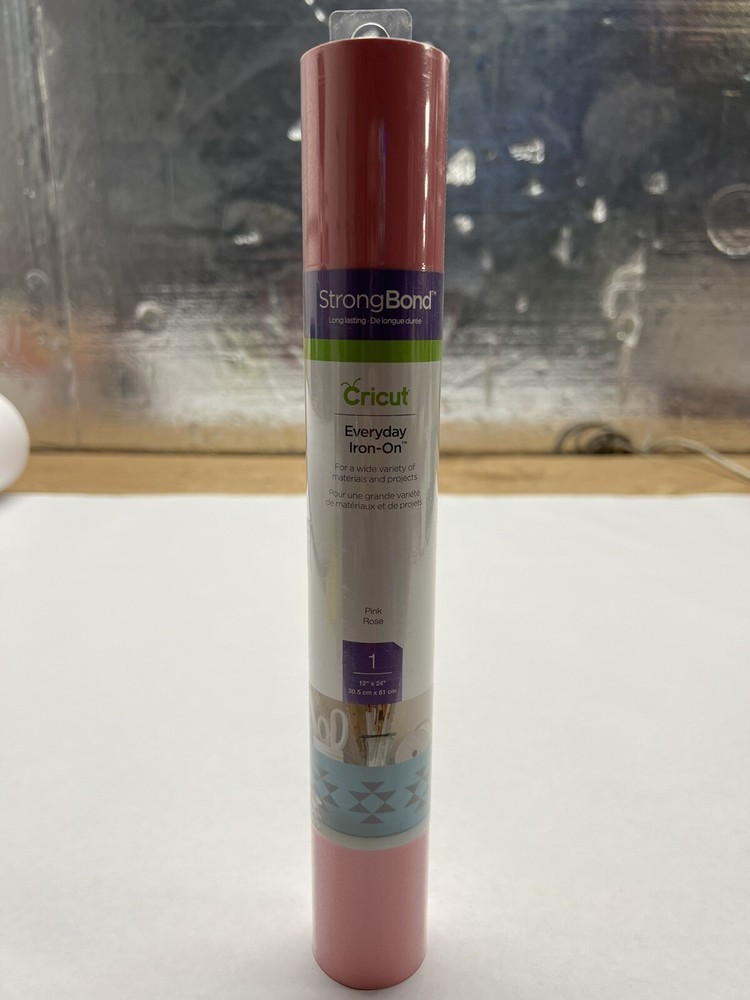 Cricut 12" x 24" Everyday Iron-On - Pink
