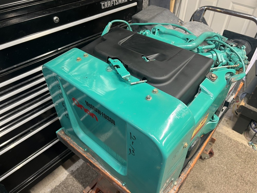 ONAN EMERALD 1 4000 WATT RV GENERATOR (click Item Description Needs Work)