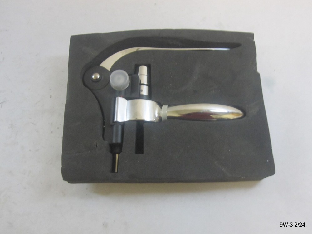 Pull It Corkscrew Wine Bottle Opener