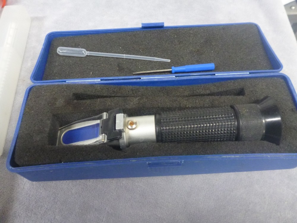 ONE RHB-32ATC Hand Held Brix Refractometer AND TWO Hydrometers