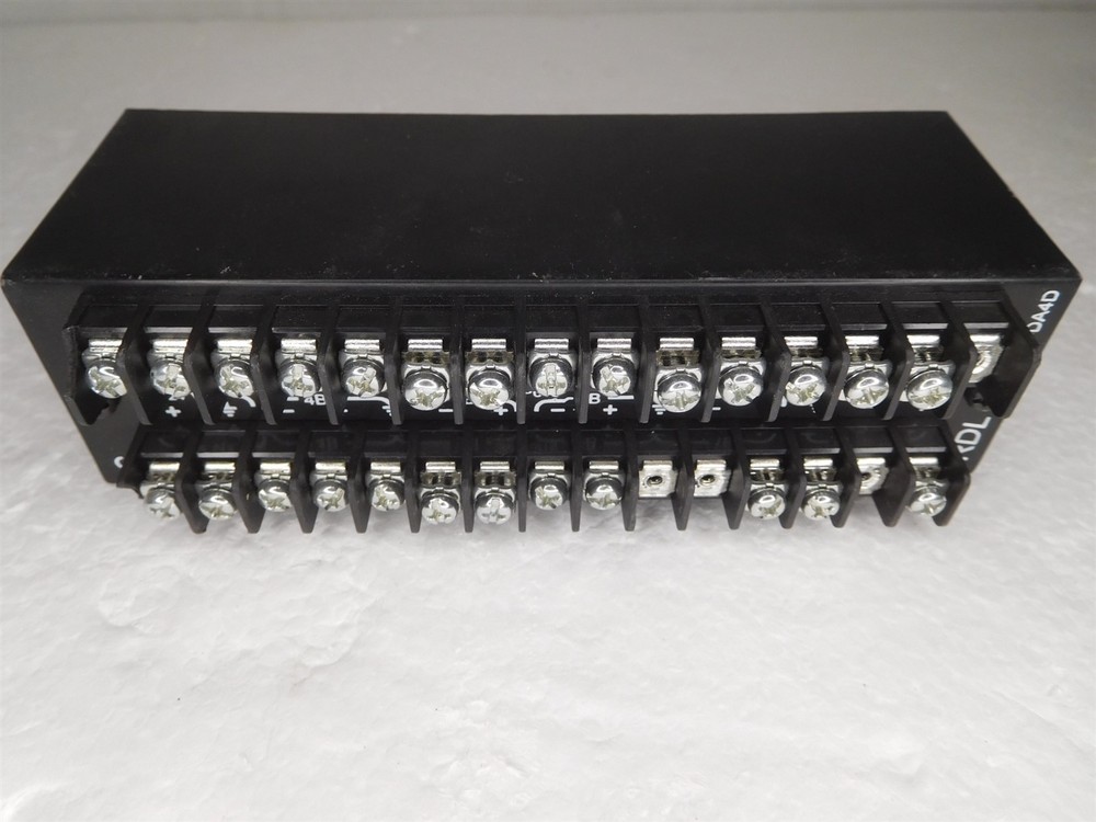 RDL RU-DA4D Audio Distribution Amplifier (PLS READ) (021926)