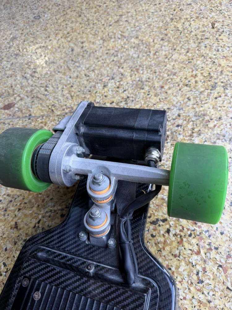 Evolve electric skateboard longboard