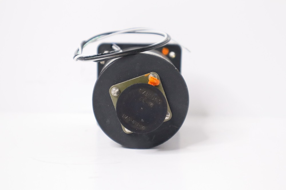 B&D Instruments 0241-006 OAT Indicator (28 VDC)