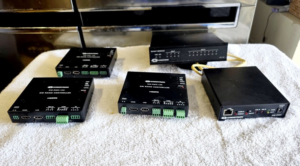 Crestron Controller - JOB LOT