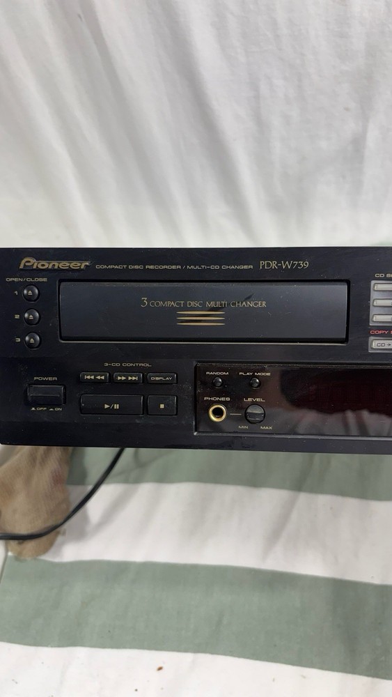 Pioneer PDR-W739 Compact Disc Recorder & Multi-CD Changer