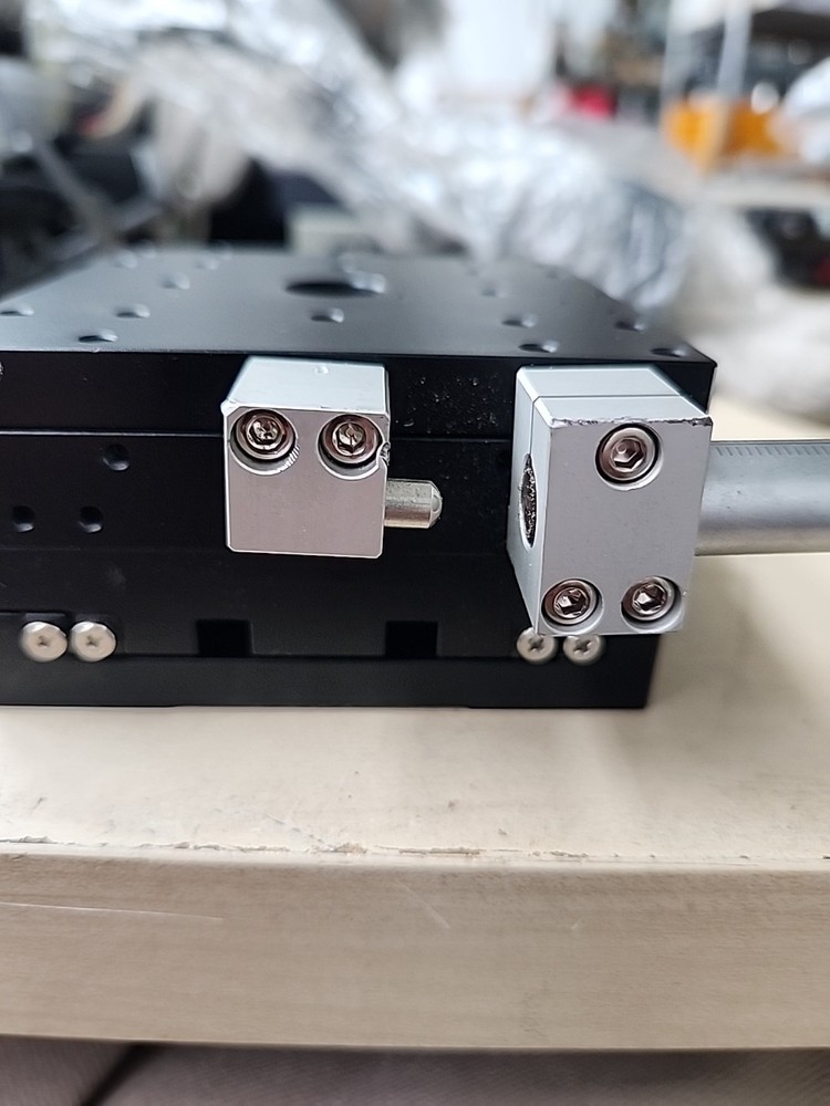 XY Linear Stage Manual Precision Linear Stage 90x90mm Sliding Table 2-Axis