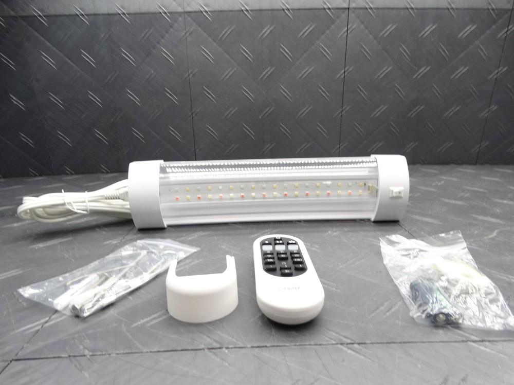 Feit Electric 12in 12W LED Adjustable Spectrum Grow Light with Remote Control