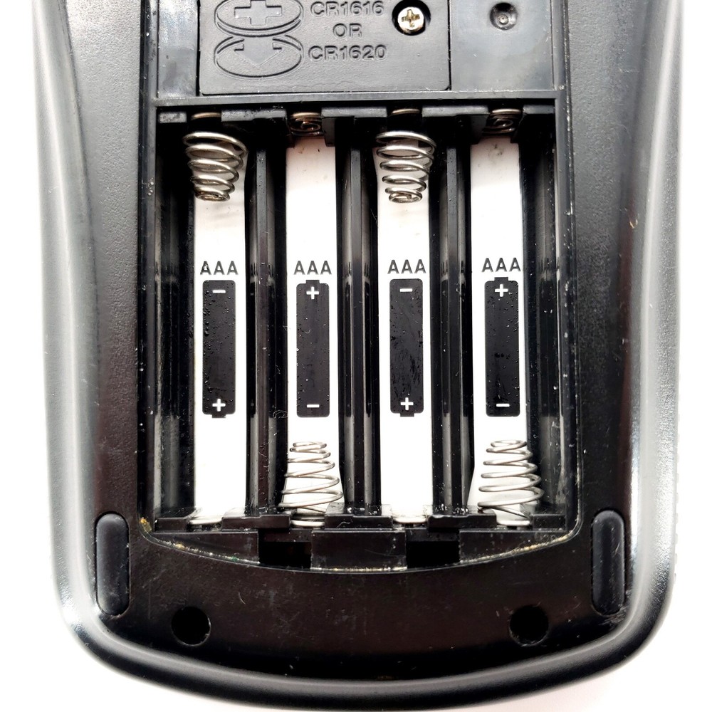 Texas Instruments TI-83 Graphing Calculator Some Powers On **HAS ISSUES** Read