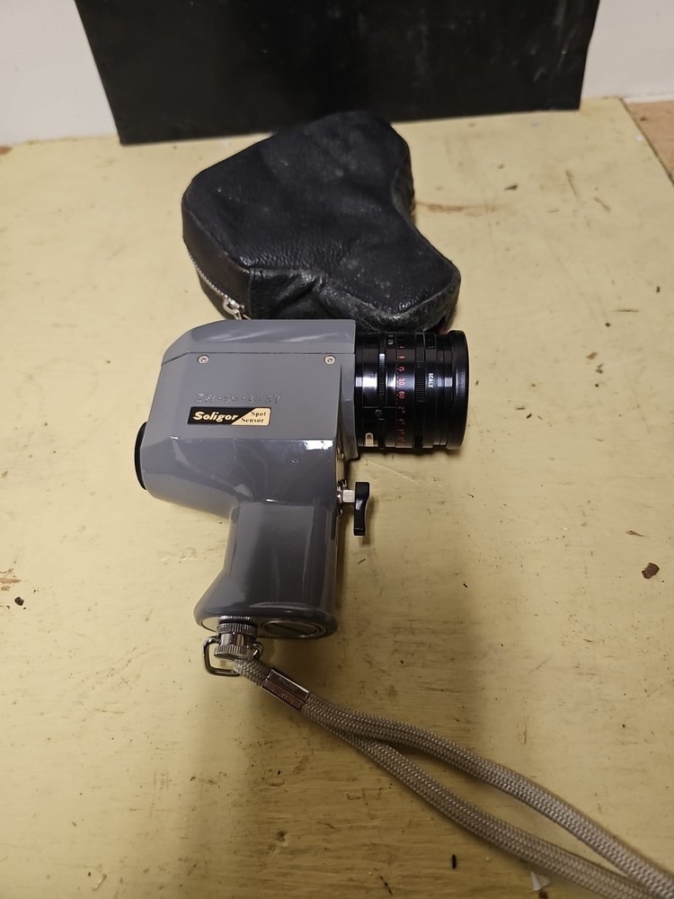 Soligor Spot Sensor- Handheld Light Meter (Spot Meter), Comes With Case UNTESTED