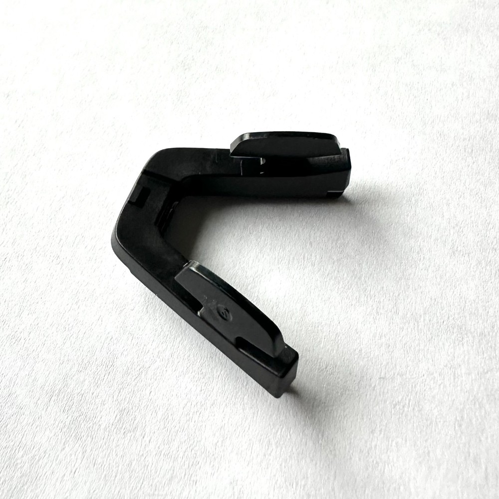 Authentic Oakley Sutro Lite Replacement Nose Bridge Part Black OO9463