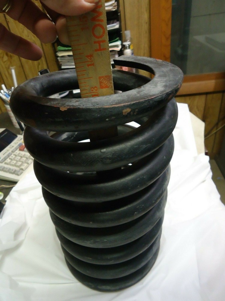 FMC 80048801 SUPPORT SPRING - COIL SPRING FOR SS3512-E VIBRATING SCREEN