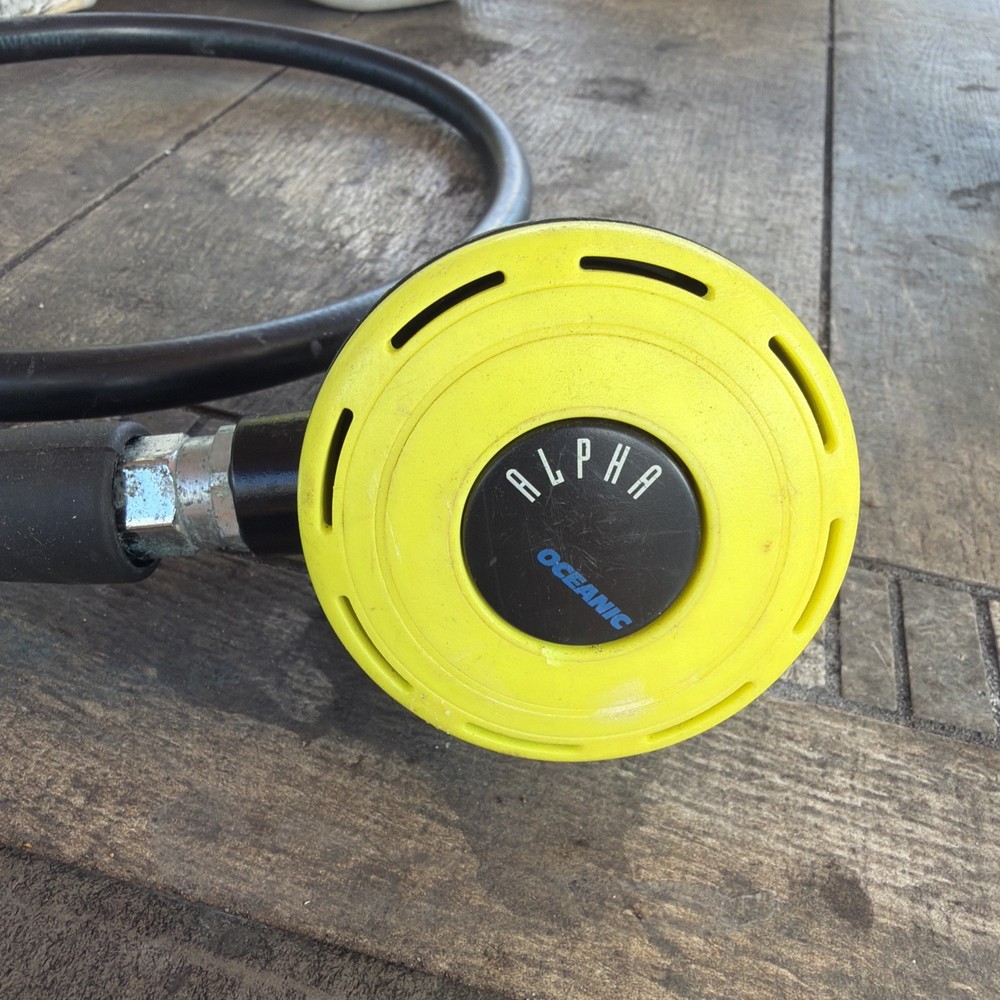 Oceanic Alpha Scuba Regulator