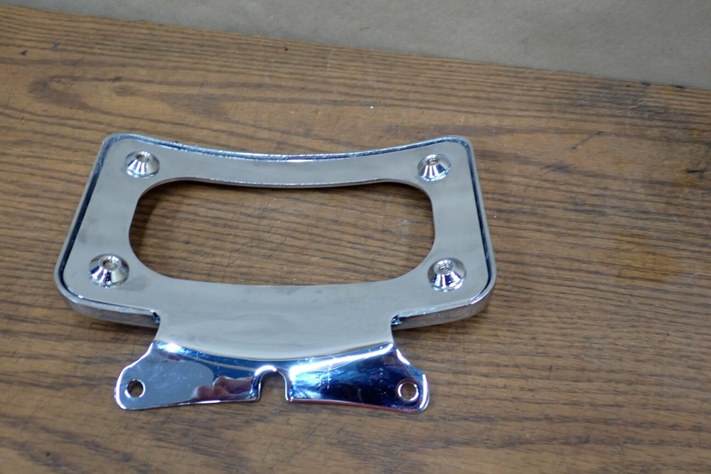 HARLEY DAVIDSON LICENSE PLATE TAG TRIM CHROME