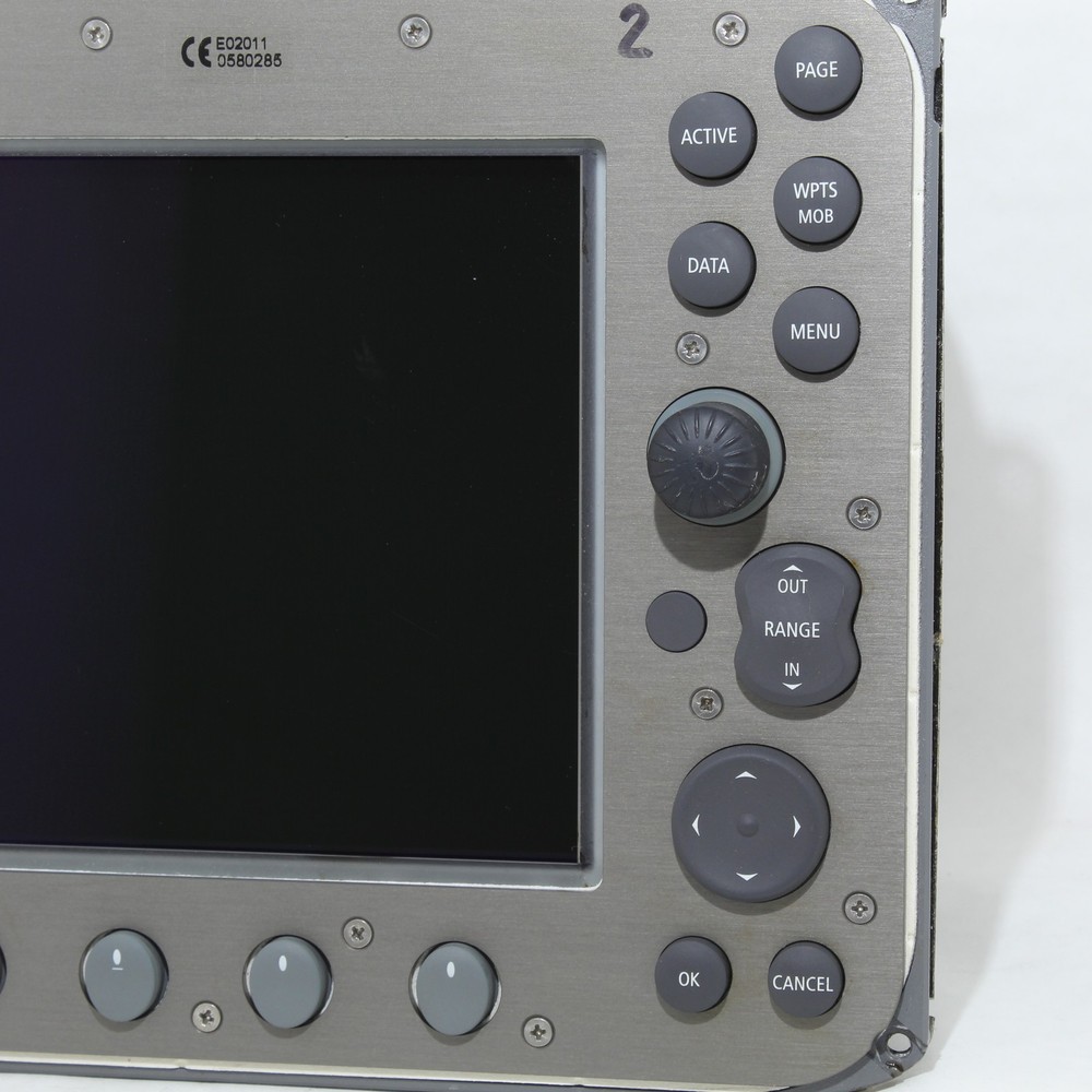 Raymarine E80 Classic 8.4" Marine Chartplotter GPS Radar Multifunction