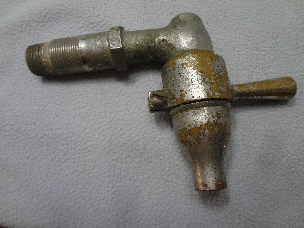 Antique Brass Hot & Cold Faucets