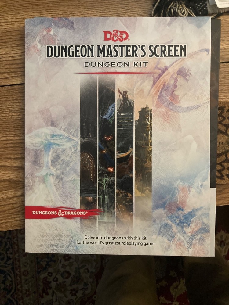 Dungeons and Dragons Dungeon Master's Screen (Screen Only!)