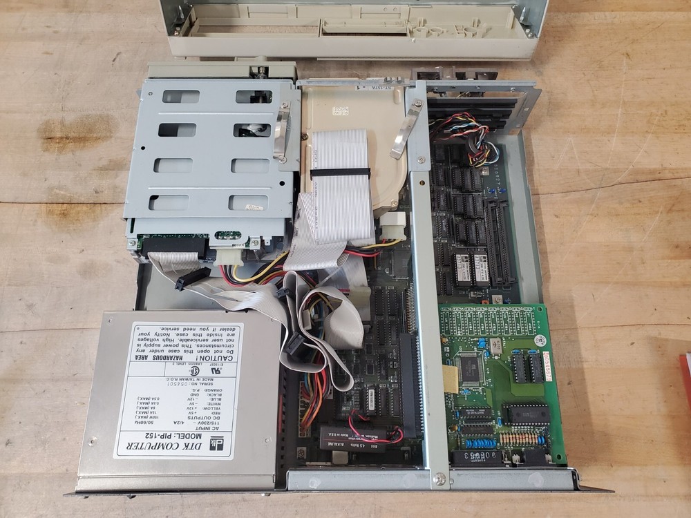 Vintage DTK PEER-1660 Vintage Computer - Boots